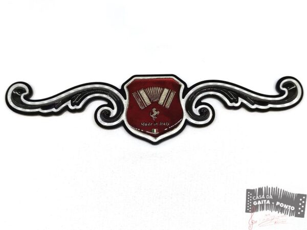 Florão Pequeno Completo Prateado c/ Brasão Made in Italy Mod. Acordeon Vermelho Escuro – Cód.420-14